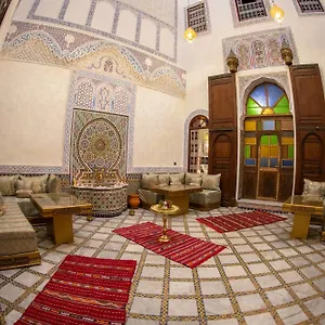 リヤド Taj