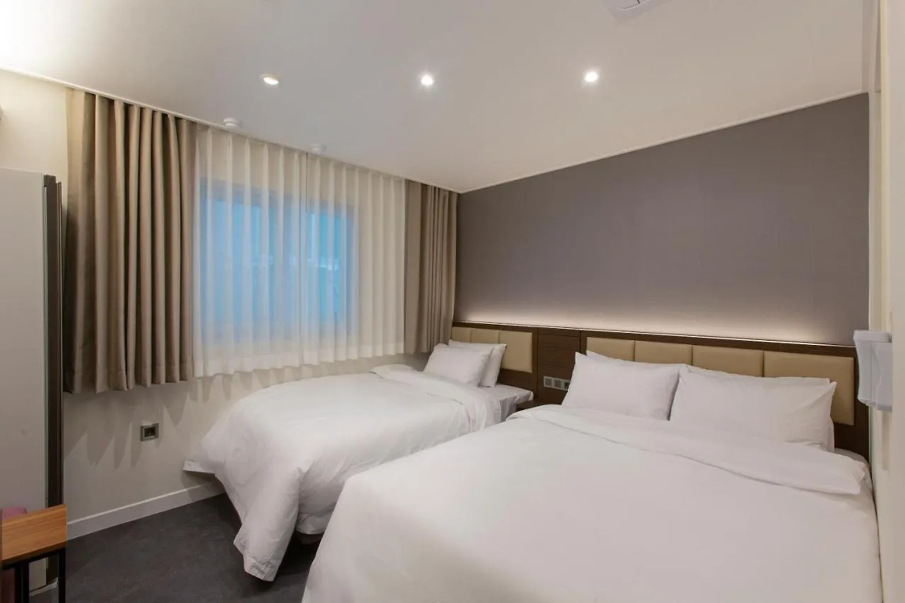 Busan Lounge 26 Hotel